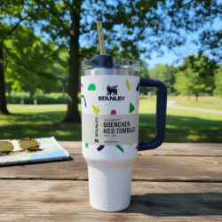 Termo Stanley Quencher H2.0 Tumbler 40 Oz 1.18lts Blanco / Colores Abstract Geos